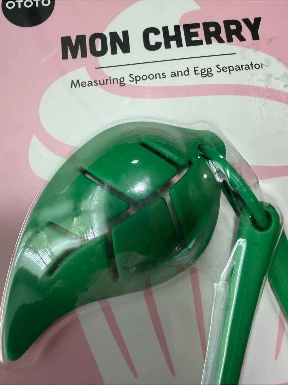 Mon Cherry Egg Separator and Measuring Spoons. 4 Pieces. NIB